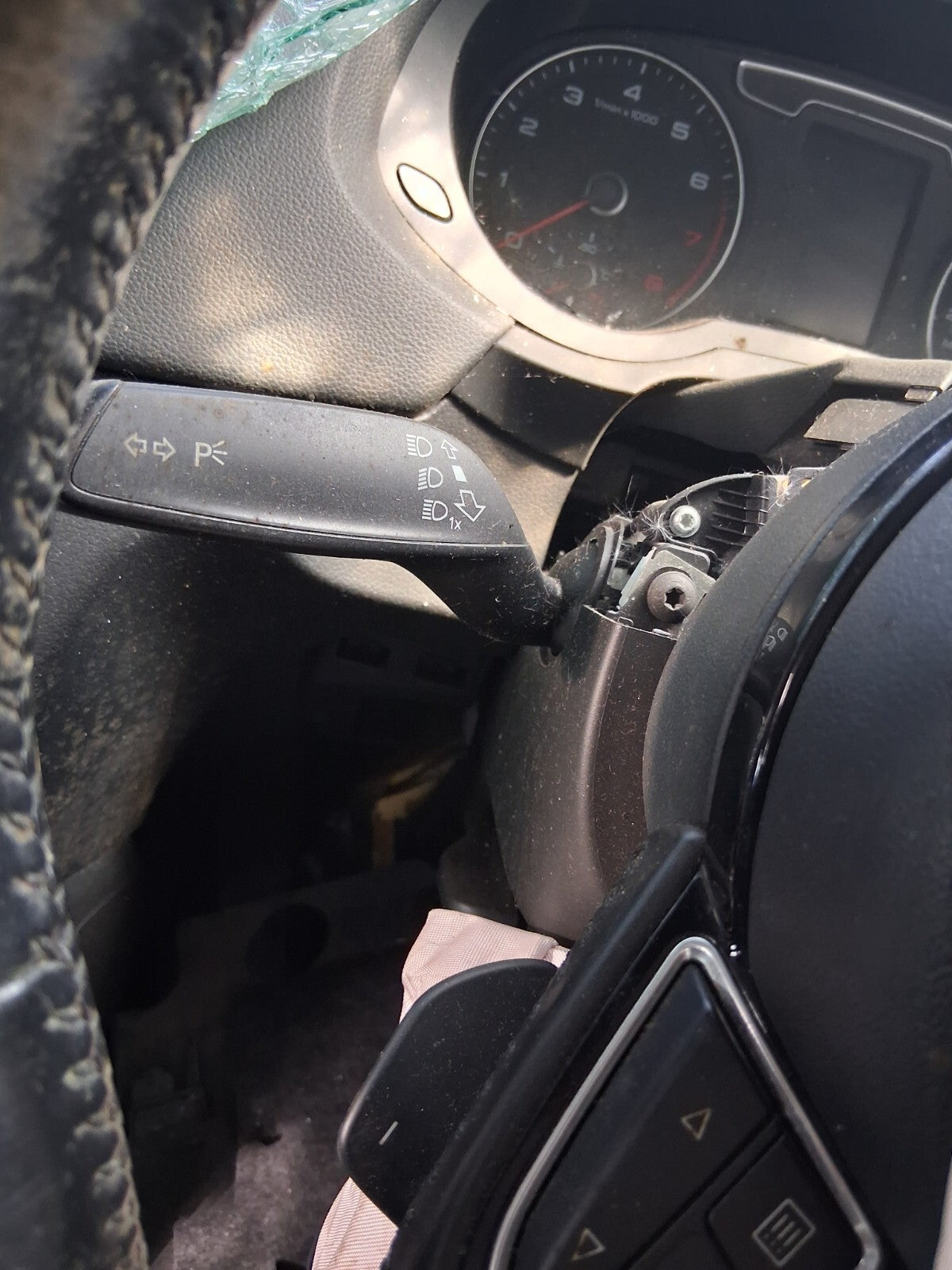 2016 AUDI Q3 8U INDICATOR WIPER STALK SWITCH WITH SQUIB