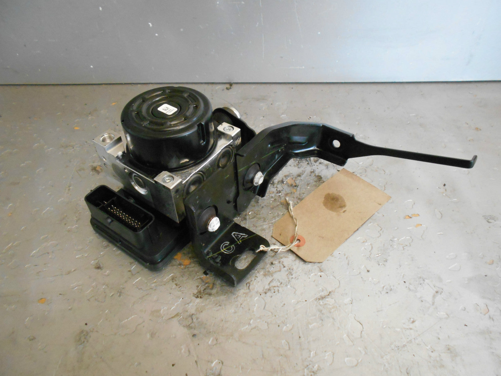 NISSAN NOTE E12 2014 1.2 SUPERCHARGED ABS PUMP & CONTROL MODULE 06210969403