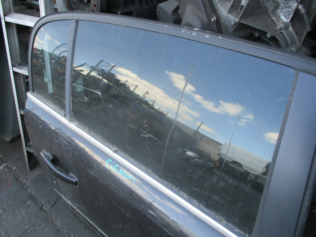 VAUXHALL SIGNUM 2003 - 2008 OSR DRIVER SIDE REAR DOOR CARD HANDLE GLASS BLACK