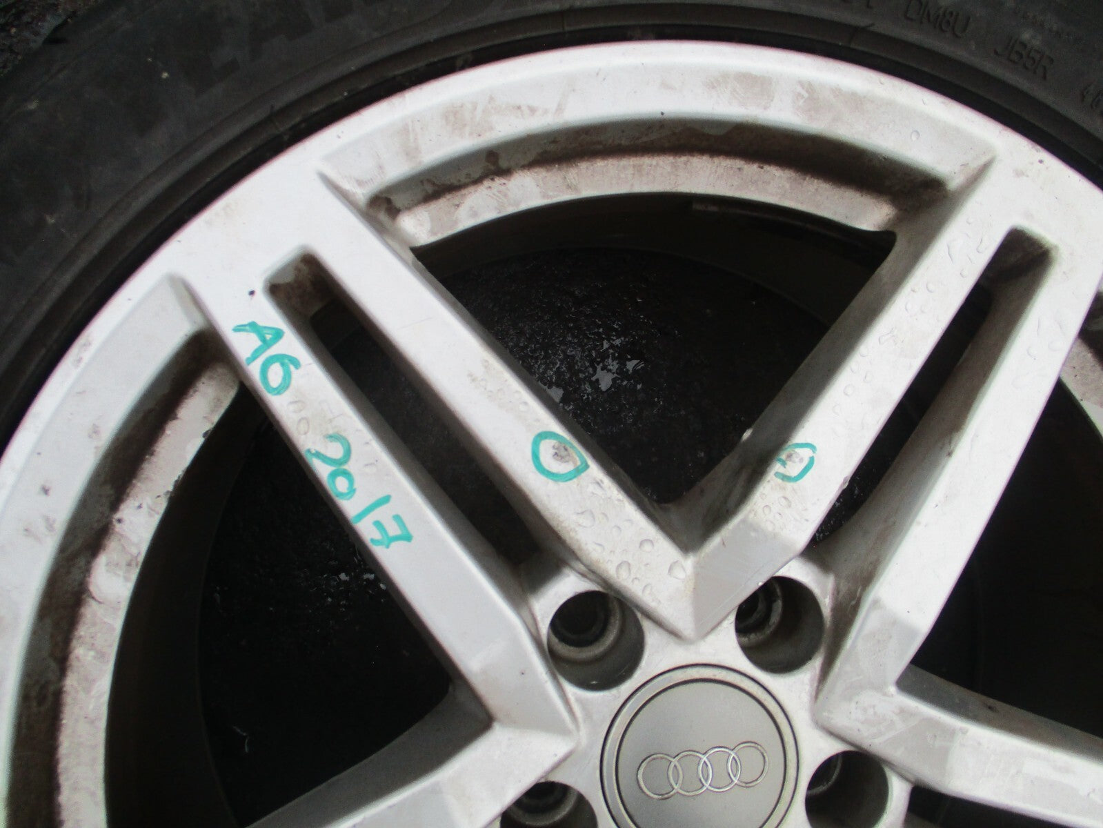 2017 AUDI A6 C7 18 INCH ALLOY WHEEL WITH TYRE 245/45R18 4G0601025CP REF 4