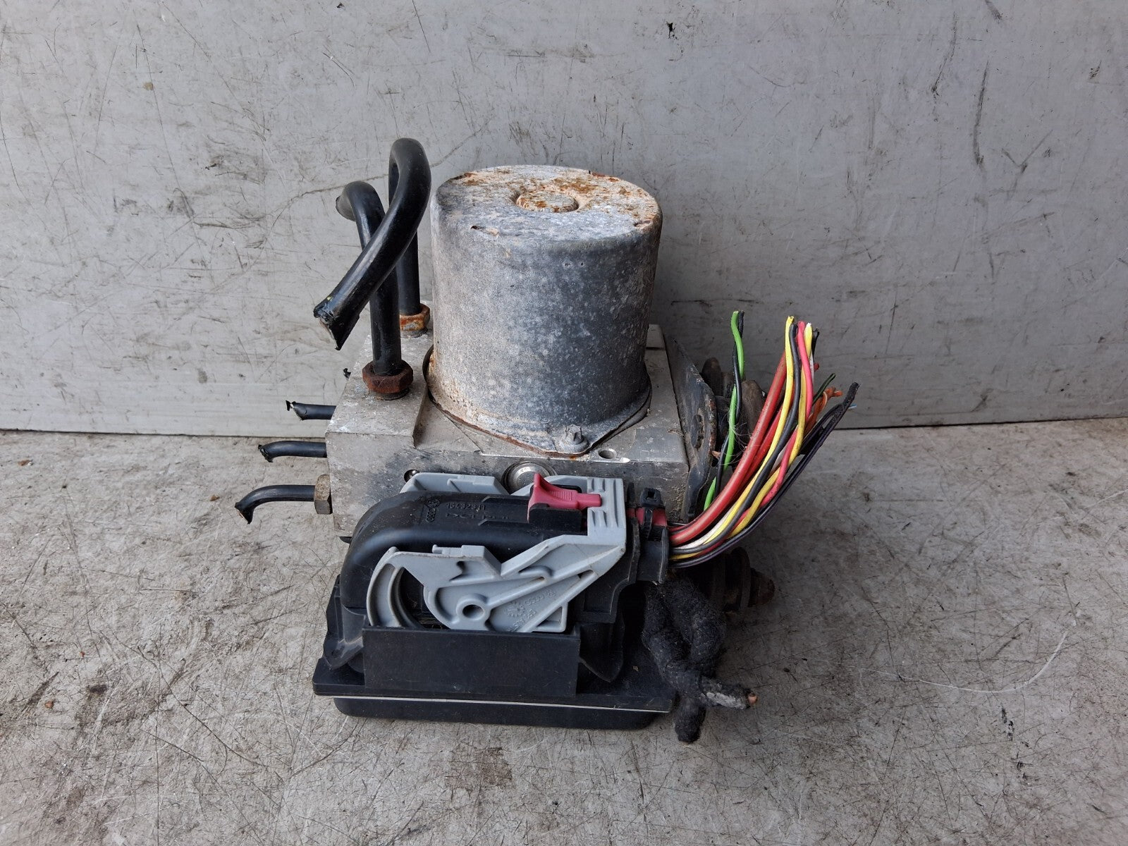 2011 AUDI A4 ABS PUMP CONTROL MODULE 8K0907379BF