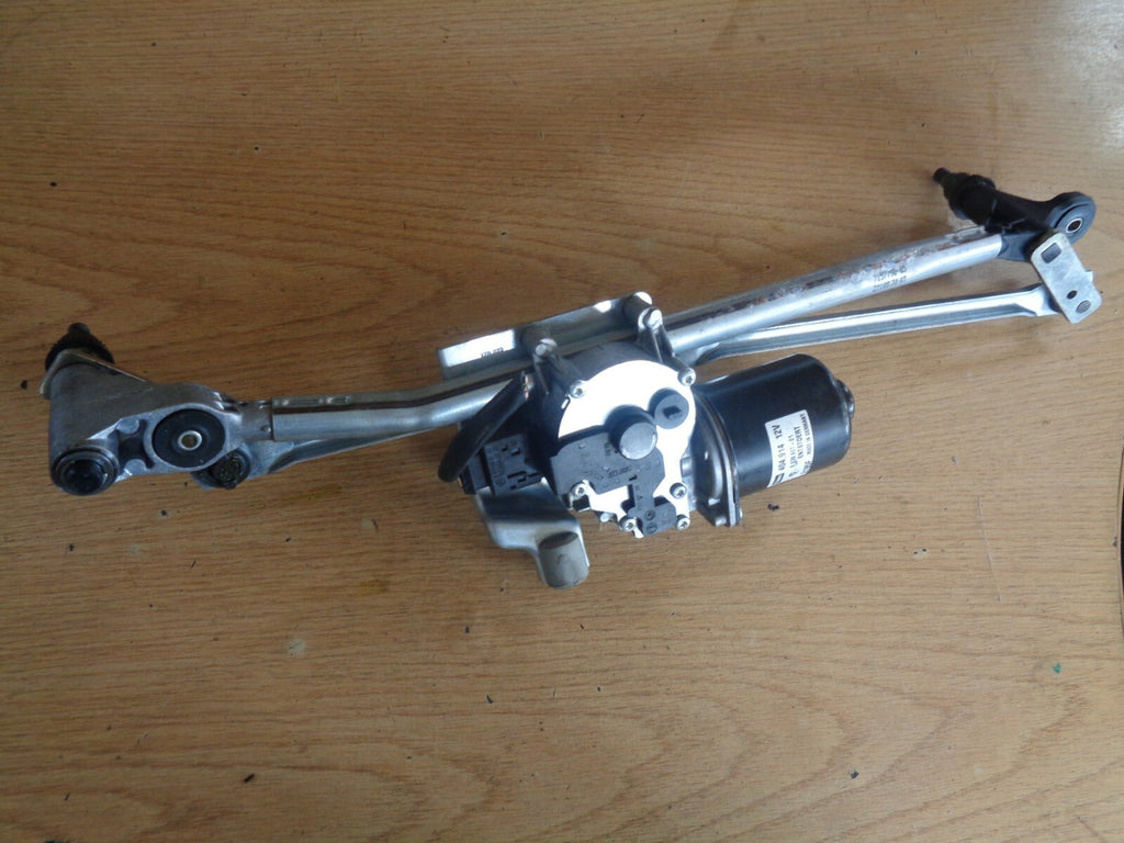 BMW 1 SERIES 2005 E81 E87 FRONT WIPER MOTOR WITH LINKAGE 693860701