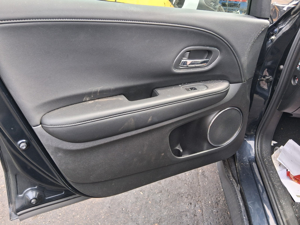 2020 HONDA HR-V FACELIFT NSF PASSENGER SIDE FRONT LEFT DOOR CARD PANEL
