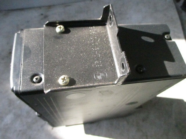 2002 BMW 3 SERIES DISC CD CHANGER MAGAZINE 020258
