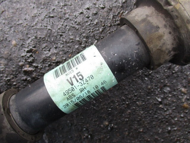 2015 HYUNDAI I40 1.7 DIESEL OS DRIVER SIDE FRONT DRIVESHAFT 495013Z470