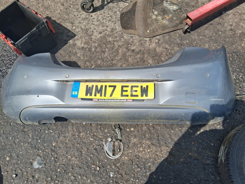 2017 VAUXHALL CORSA E 3 DOOR COMPLETE REAR BUMPER SILVER METALLIC 176