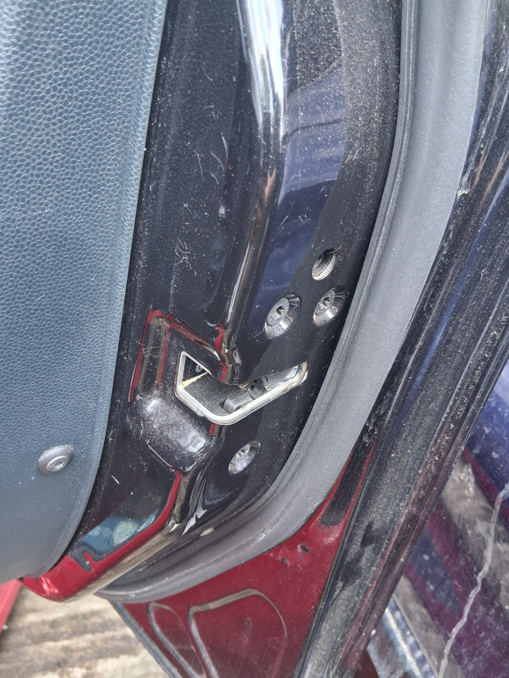2012 FORD FIESTA MK7 5 DOOR OSF DRIVER SIDE FRONT RIGHT DOOR LOCK MECHANISM