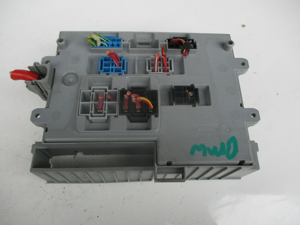 BMW 1 SERIES E87 2006 POWER DISTRIBUTION FUSE RELAY BOX B010098800 BJ3C119640