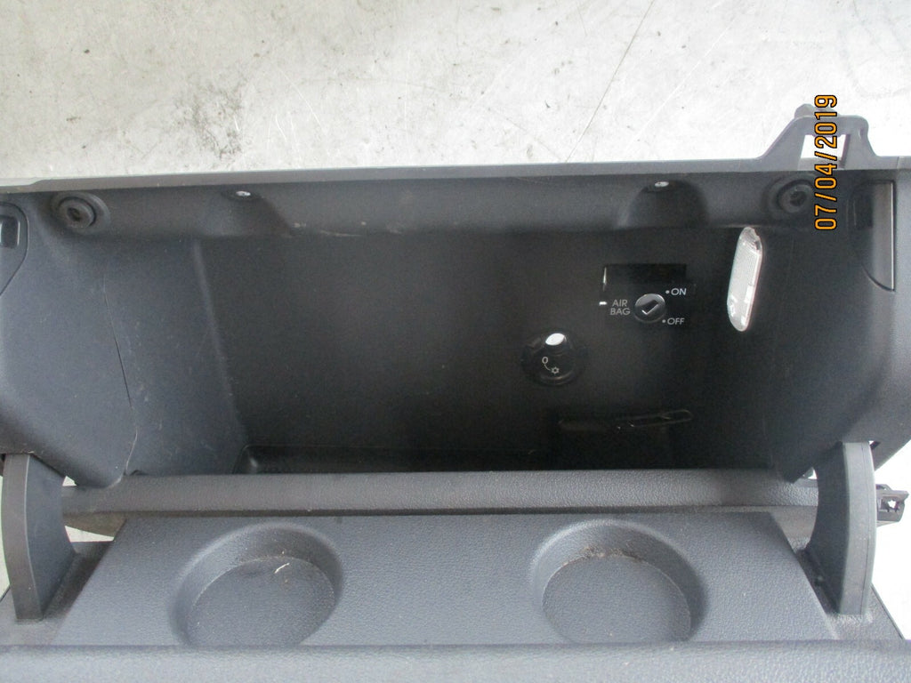 VW VOLKSWAGEN TOURAN 1T (MK1) GLOVE BOX COMPARTMENT 1T2857101A