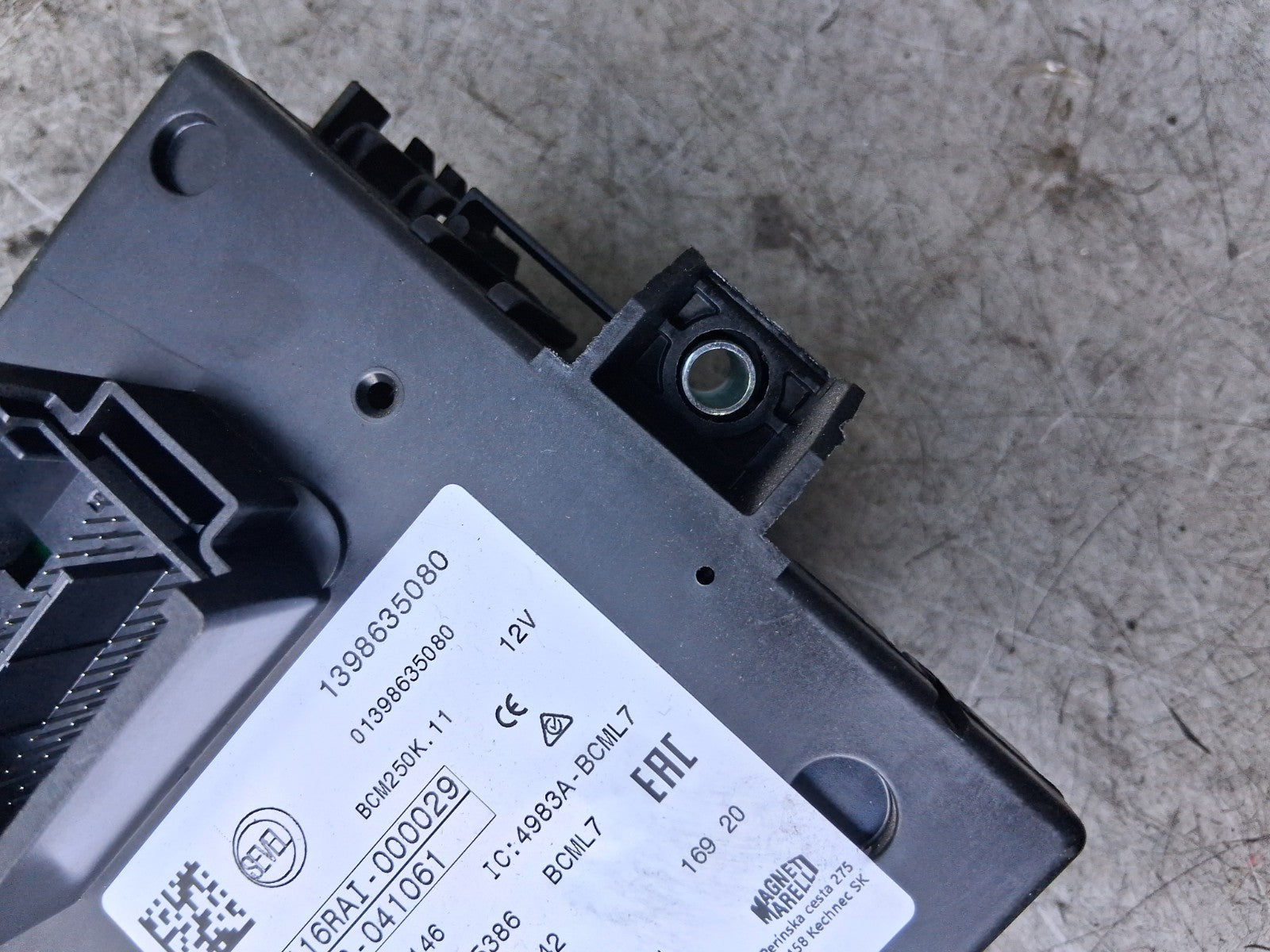 2021 PEUGEOT BOXER MK3 FUSE BOX RELAY BOX 1398635080