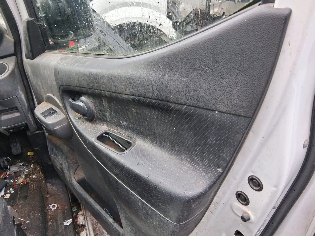 2018 NISSAN NV200 OSF DRIVER SIDE FRONT RIGHT DOOR CARD PANEL