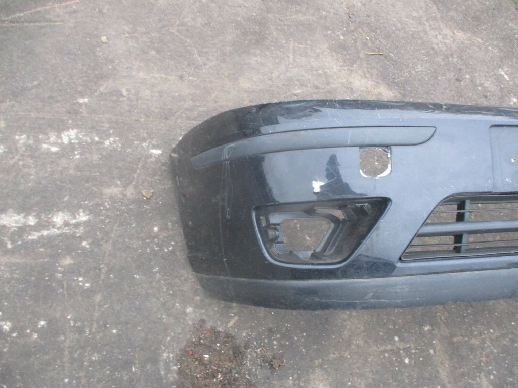 FORD FOCUS MK2 2005 FRONT BUMPER BLACK