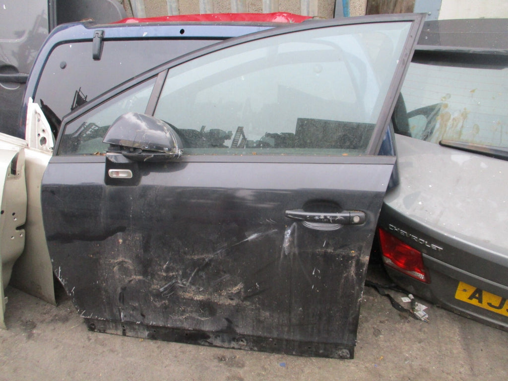 CITROEN C4 MK1 2007 NSF PASSENGER SIDE FRONT DOOR BLACK SCRATCHES