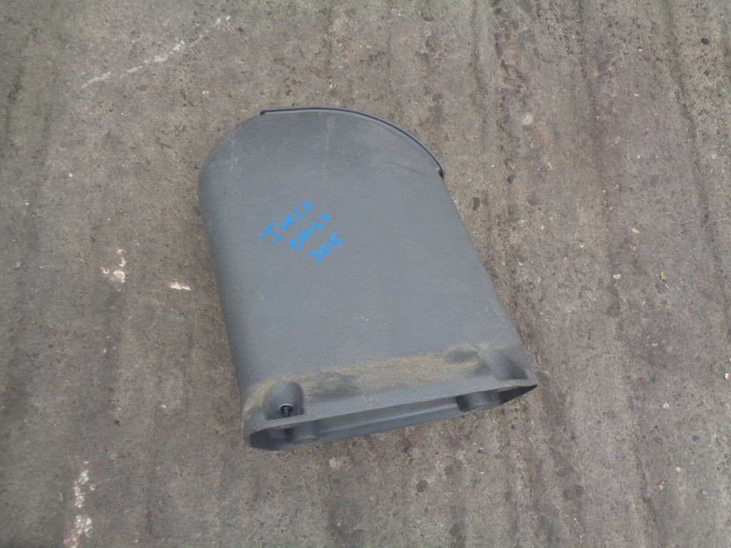 IVECO DAILY VAN MK5 2015 HANDBRAKE LEVER SURROUND 3800119