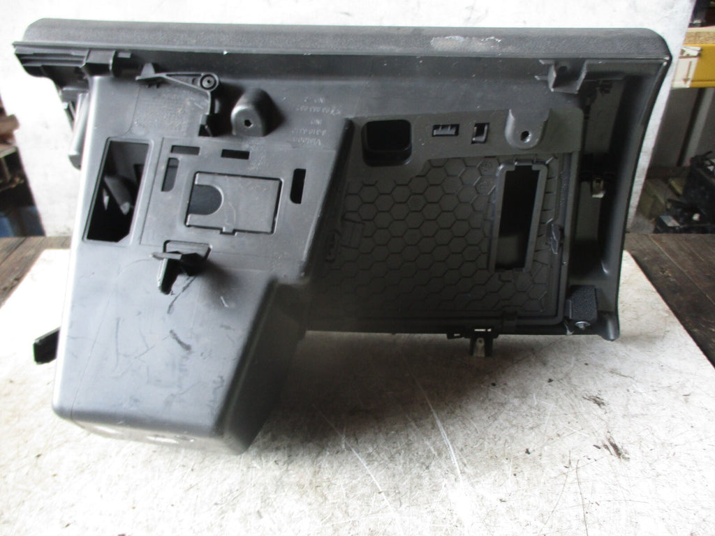 PEUGEOT 5008 2013 GLOVE BOX COMPARTMENT 9688396277