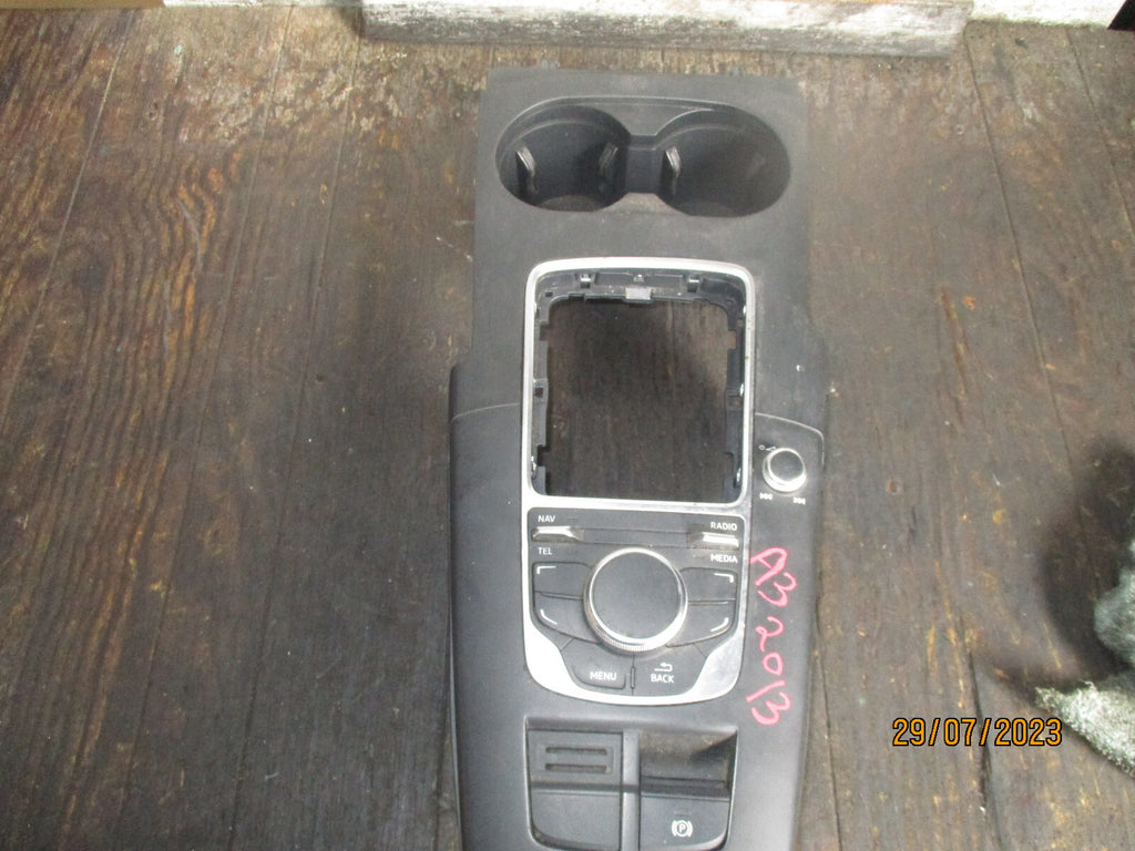 AUDI A3 2013 MULTIMEDIA  PANEL HANDBRAKE SWITCH & TRIM 8V0919614B