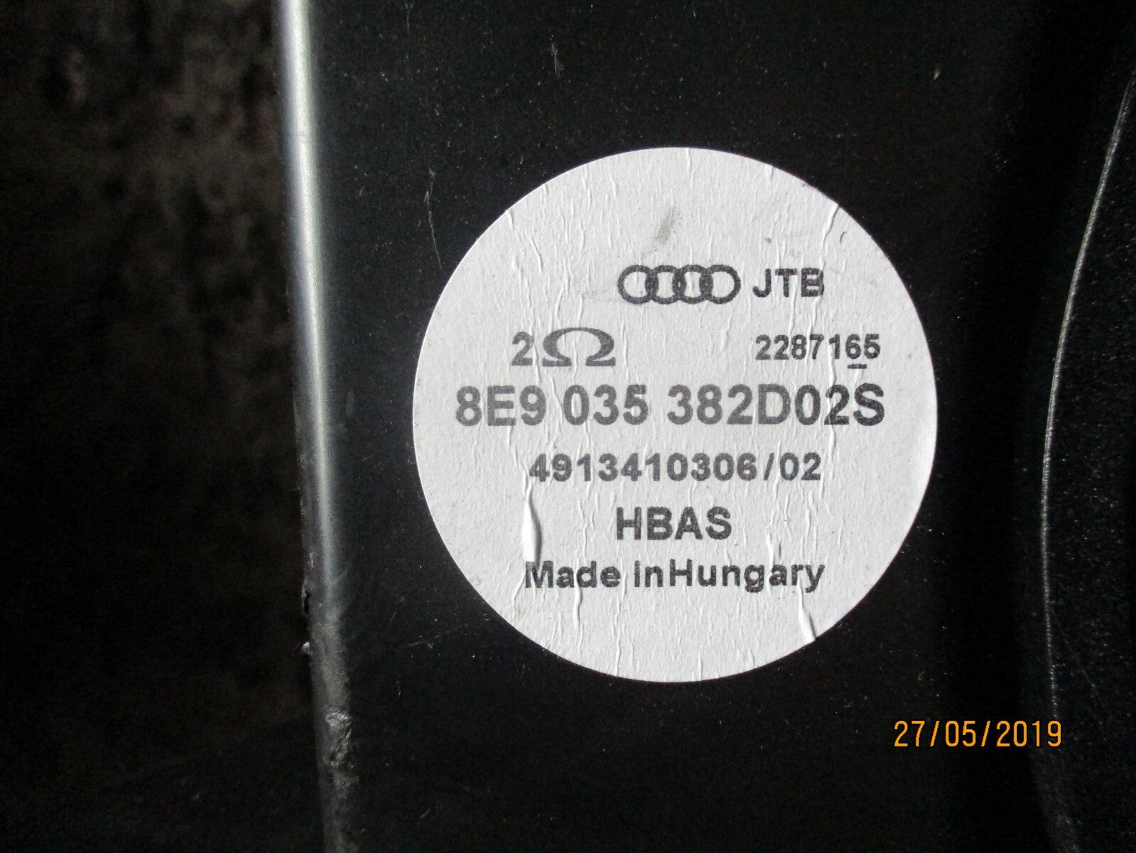 AUDI A4 8E SPORT 2002 BOOT SUB WOOFER SPAEKER BASS BOX & AMP 8E9035382