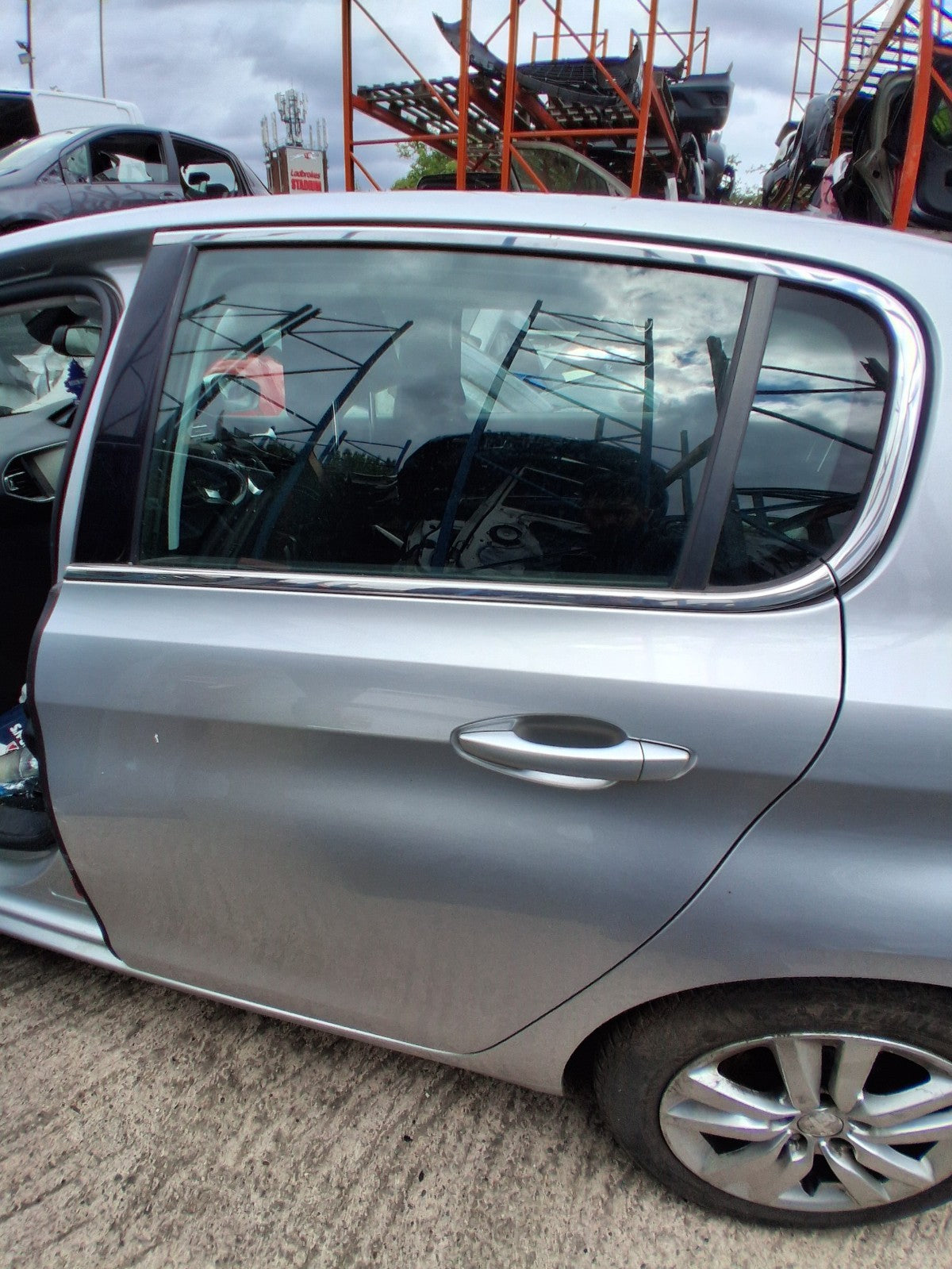 2014 PEUGEOT 308 MK2 NSR PASSENGER SIDE REAR BARE DOOR GRIS ALUMINIUM EZR