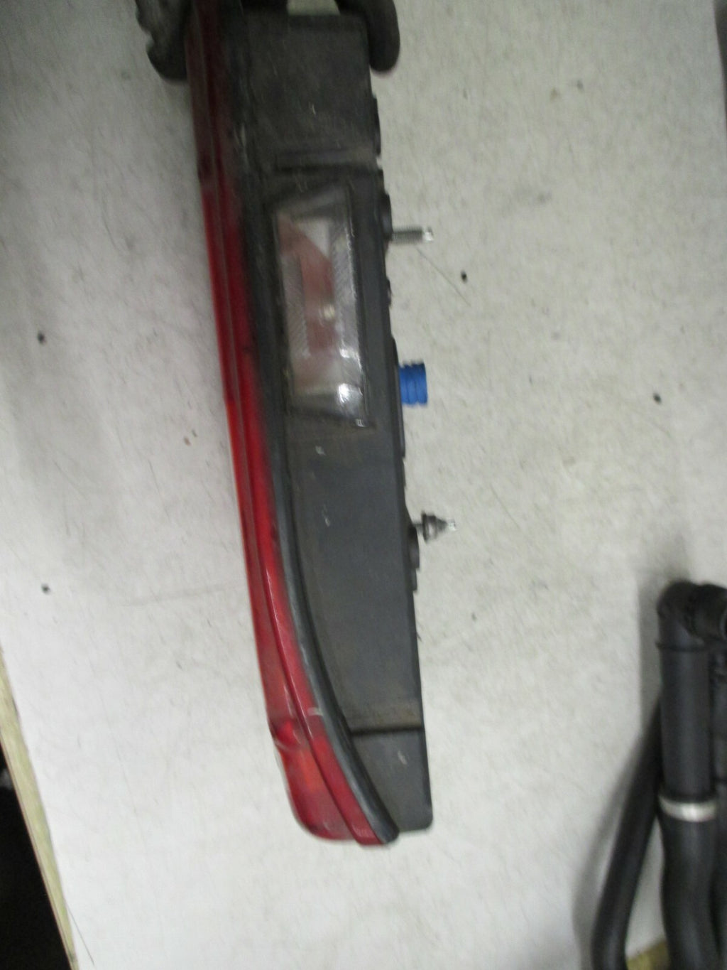 MERCEDES SPRINTER 2008 MK2 NSR REAR PASSENGER SIDE TAIL LIGHT A9068201664