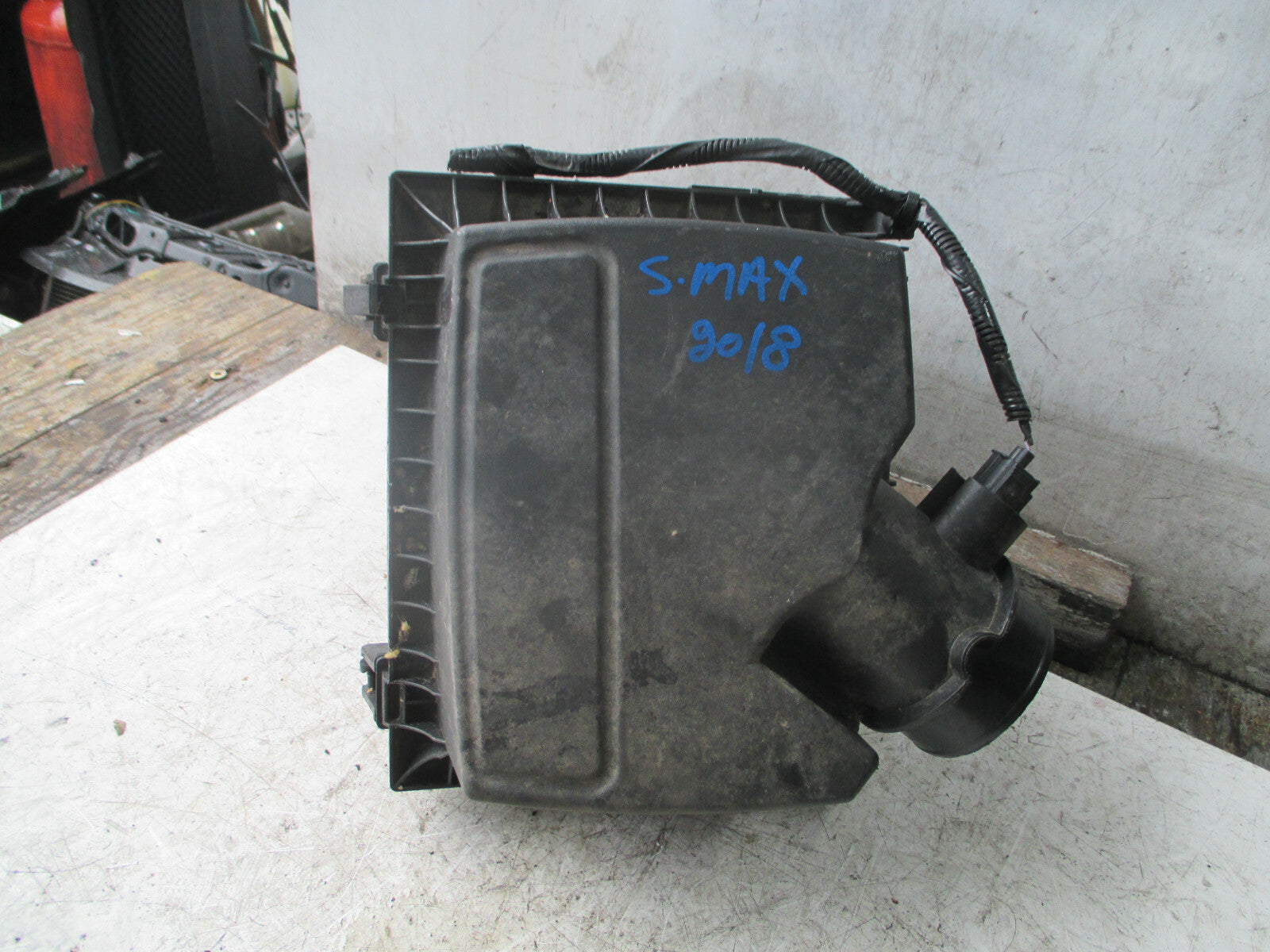 FORD S MAX 2018 1.5 PETROL AIR FILTER BOX DS739661FB