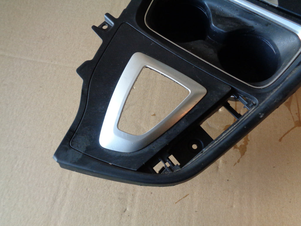 BMW 3 SERIES F30 2017 CUP DRINKS HOLDER CENTRE CONSOLE ASH TRAY GEAR SURROUND