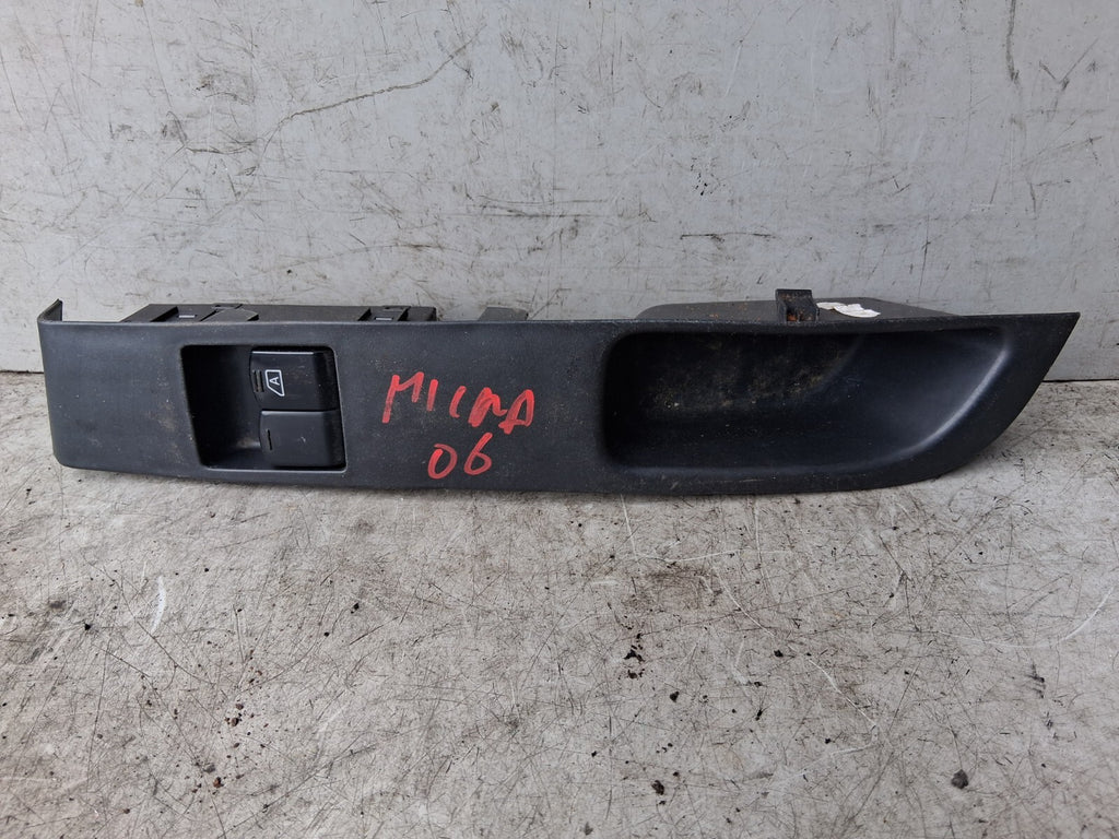 NISSAN MICRA 2006 K12 OSF DRIVER SIDE FRONT WINDOW CONTROL SWITCH 80960AX600