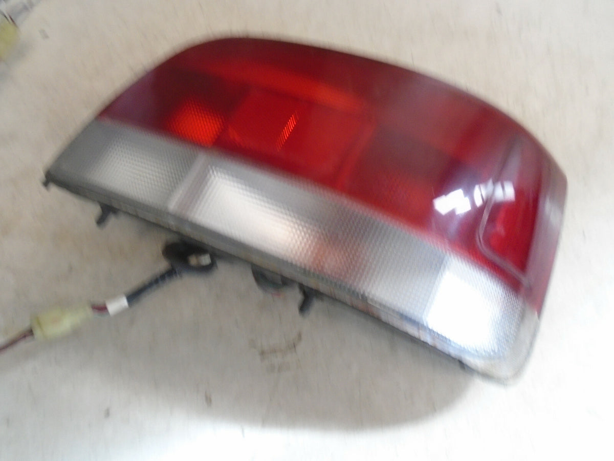 SUZUKI BALENO MK1 1995-2003 3 DOOR OS DRIVER SIDE REAR TAIL LIGHT