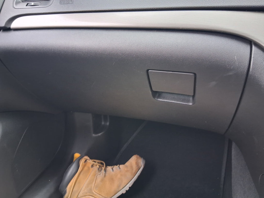 2011 VAUXHALL INSIGNIA ESTATE MK1 GLOVE BOX FRONT STORAGE COMPARTMENT