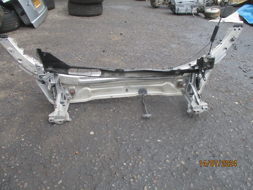 MERCEDES C CLASS W205 2017 FRONT SLAM PANEL RADIATOR SUPPORT BAR A2056203301