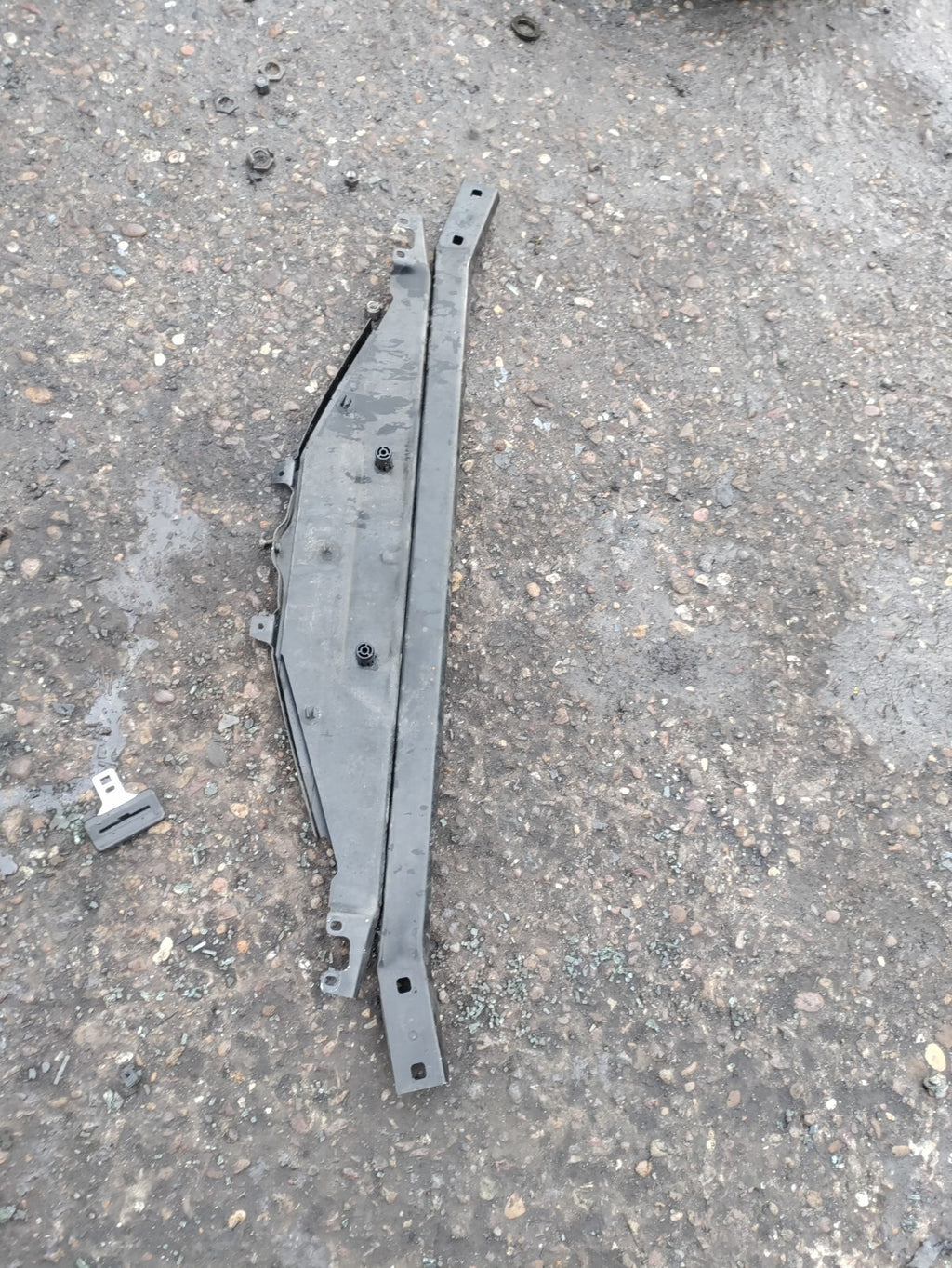 2012 BMW 5 SERIES F10 FRONT UPPER SLAM PANEL SUPPORT CROSS BAR 720069003
