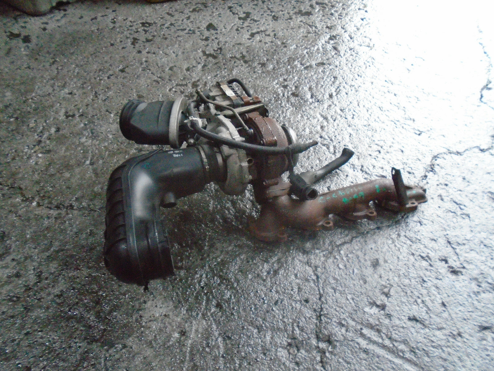 MERCEDES BENZ C CLASS W204 2009 2.1 DIESEL TURBO CHARGER A6460901080