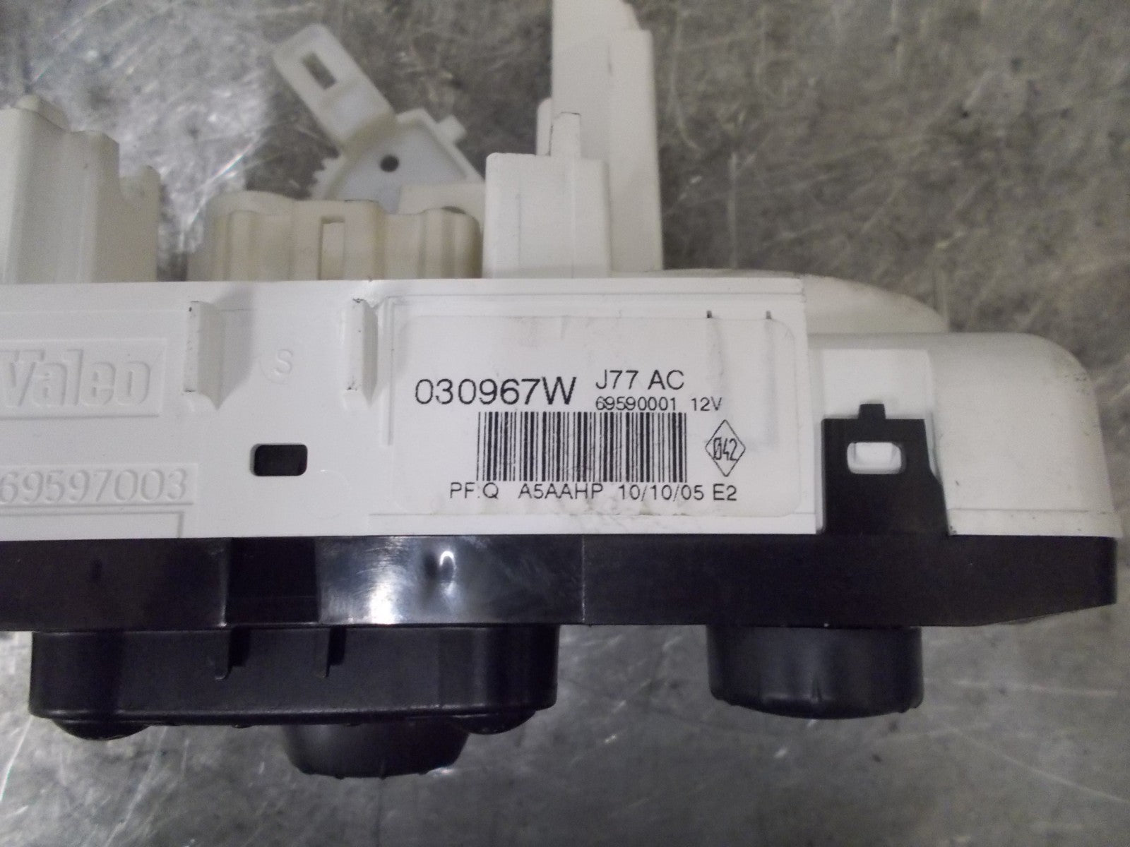 RENAULT CLIO 2007 CLIMATE CONTROL UNIT MODULE 69597003