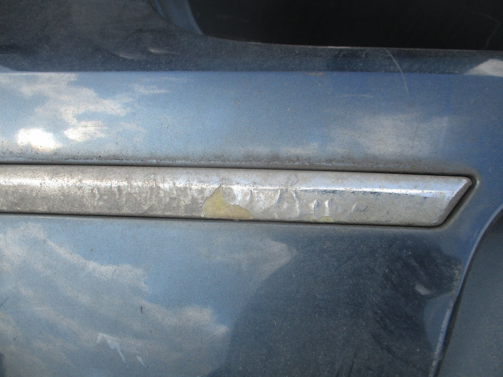 VW VOLKSWAGEN PASSAT B6 2005 SALOON COMPLETE REAR BUMPER BLUE