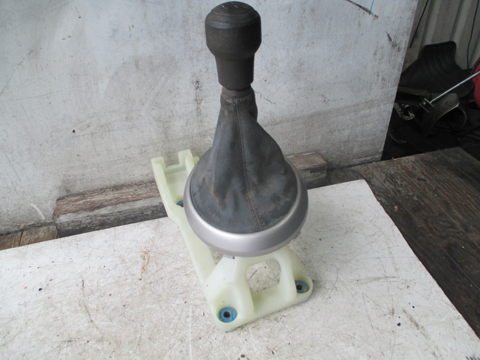 HYUNDAI I20 MK1 MANUAL 5 SPEED GEARSTICK GEARSHIFTER