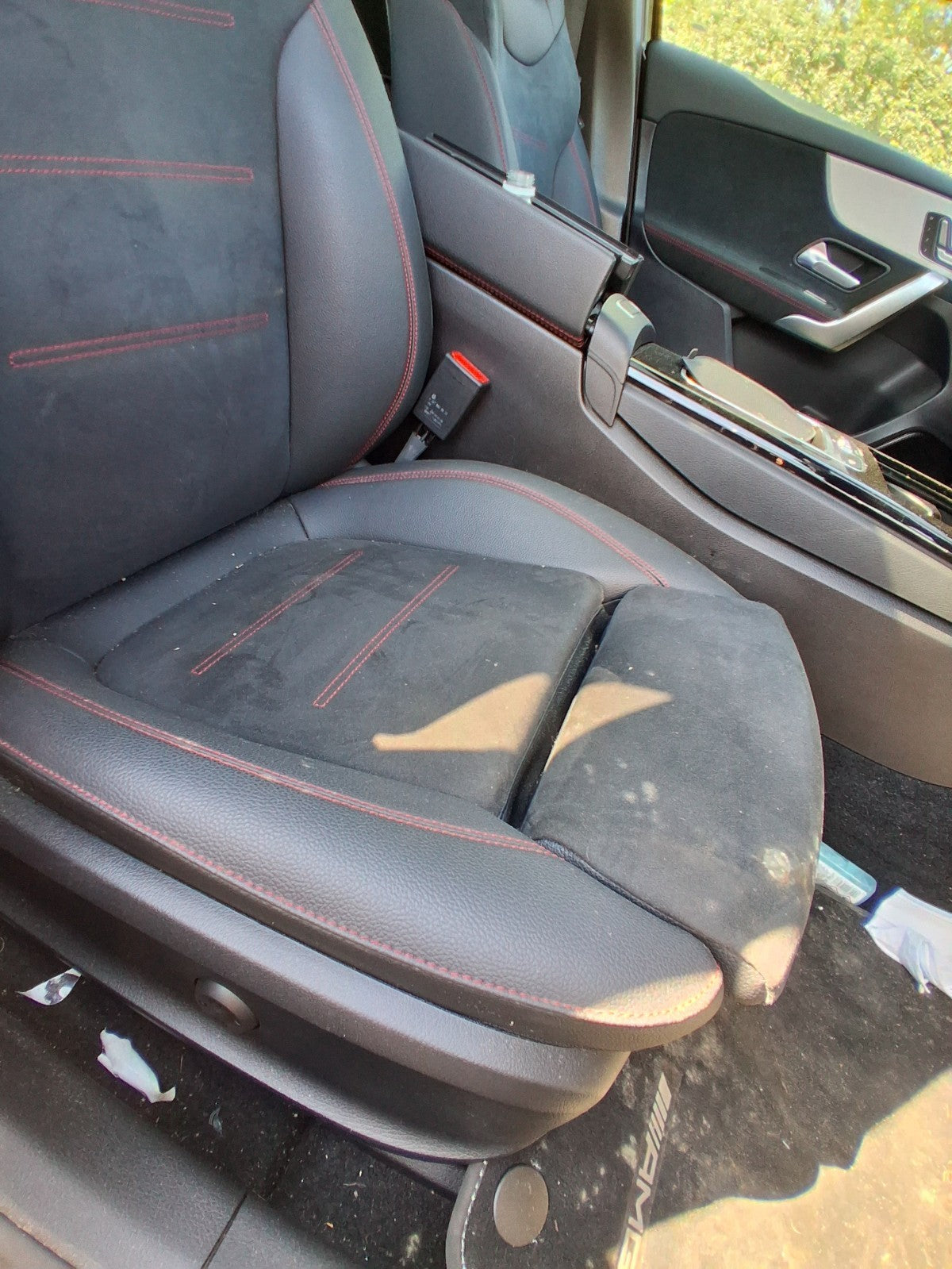 2023 MERCEDES BENZ A CLASS AMG LINE W177 OS DRIVER SIDE ELECTRIC SEAT RED STITCH