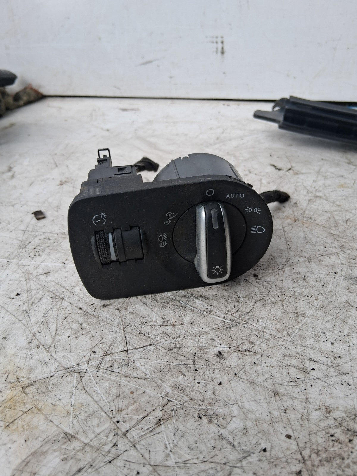 2016 AUDI Q3 HEADLIGHT FOG LIGHT CONTROL SWITCH 8X2941531AN