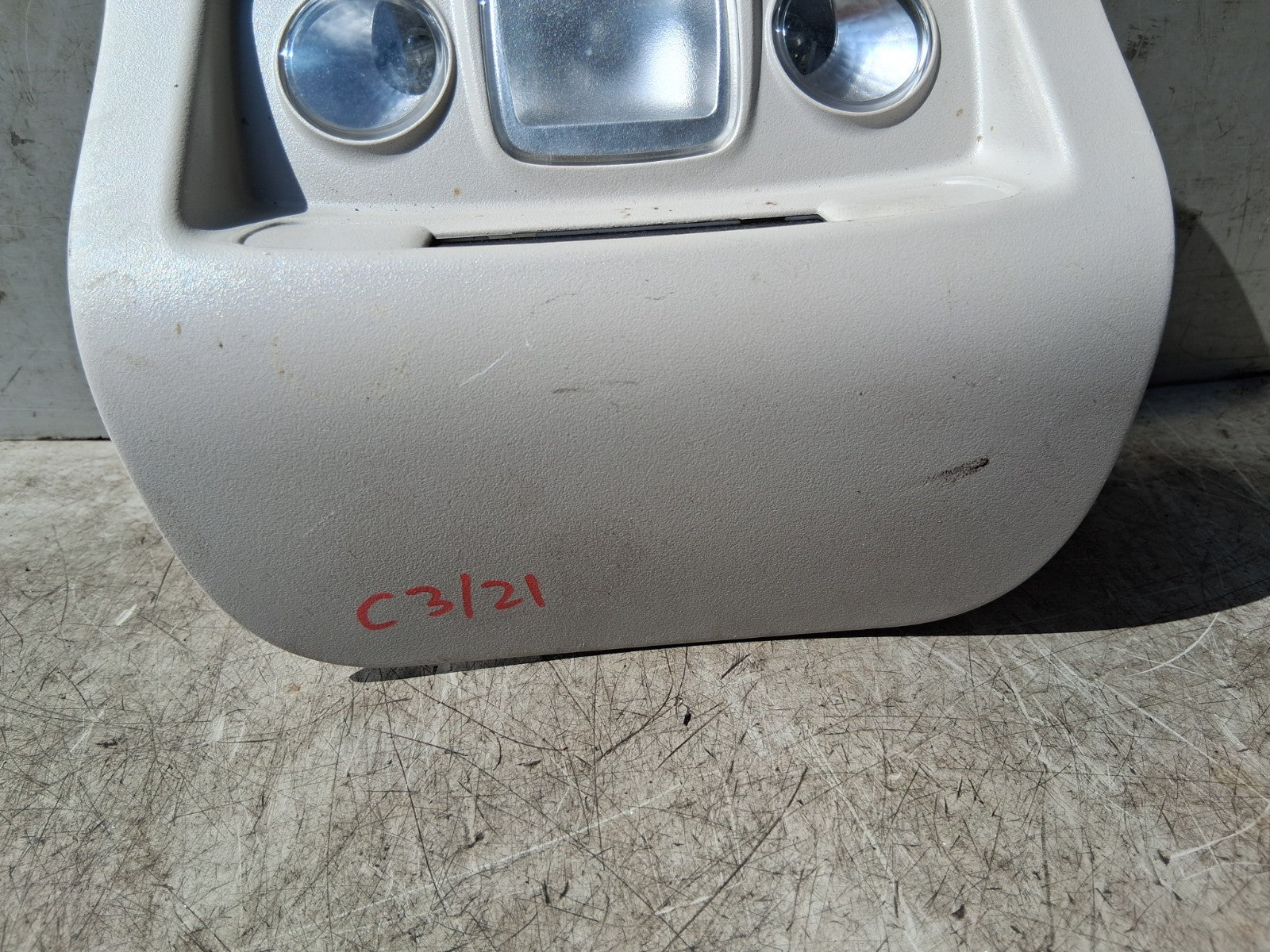2021 CITROEN C3 MK3 INTERIOR FRONT ROOF READING LIGHT 9825205380