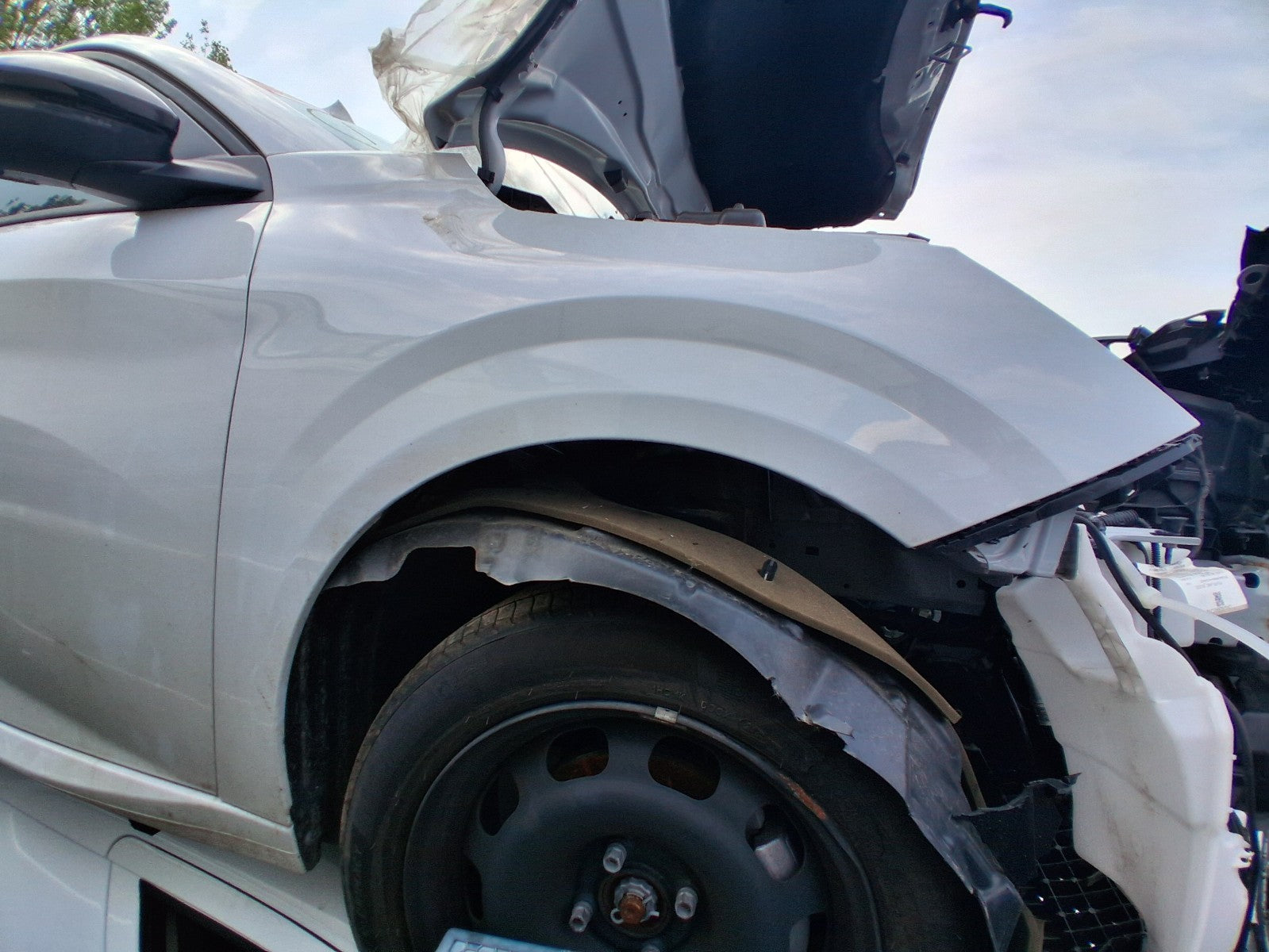 PEUGEOT 208 MK2 2025 FACELIFT OSF DRIVER SIDE WING PANEL WHITE ESU