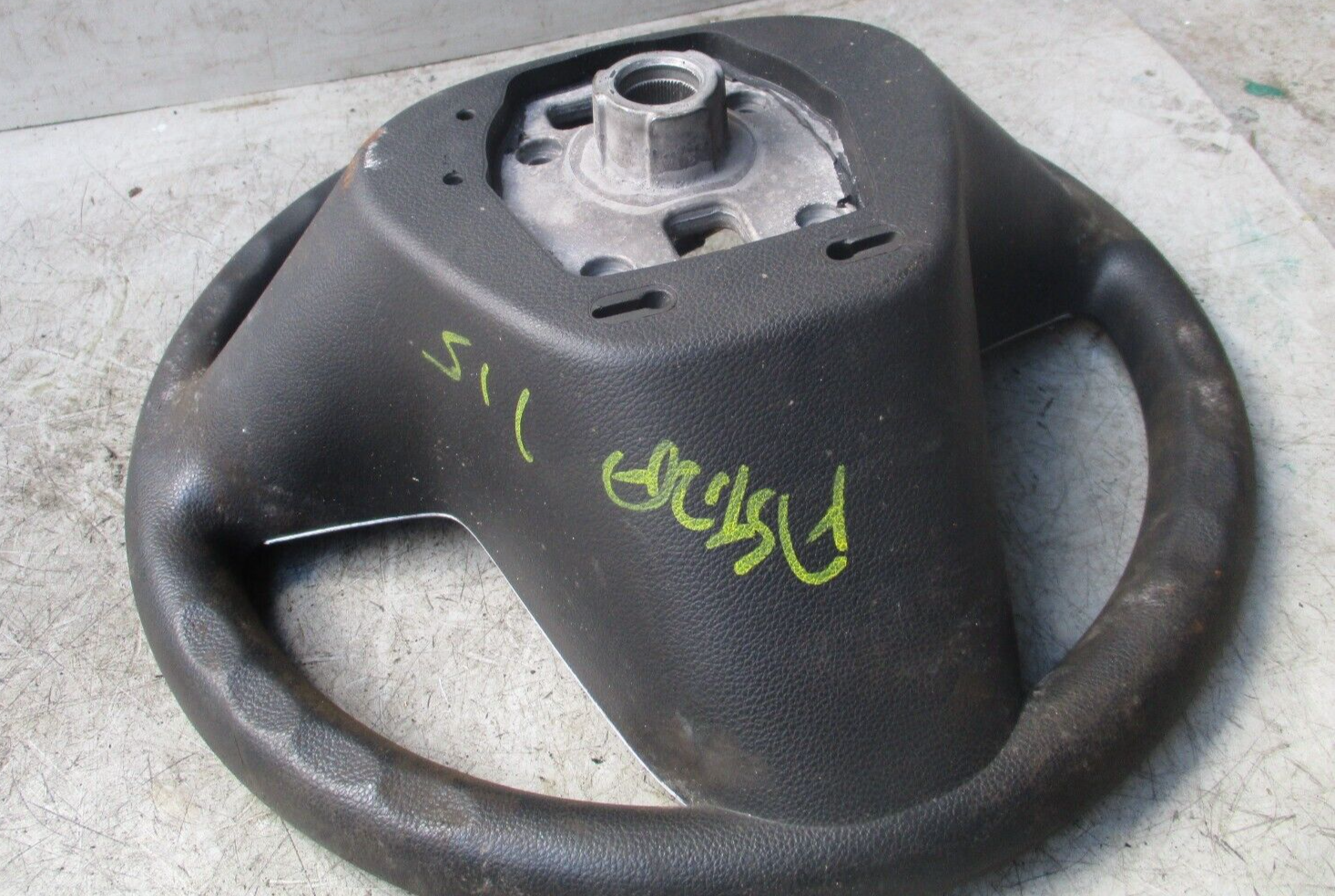 2015 VAUXHALL ASTRA J MULTI-FUNCTION STEERING WHEEL 13351039