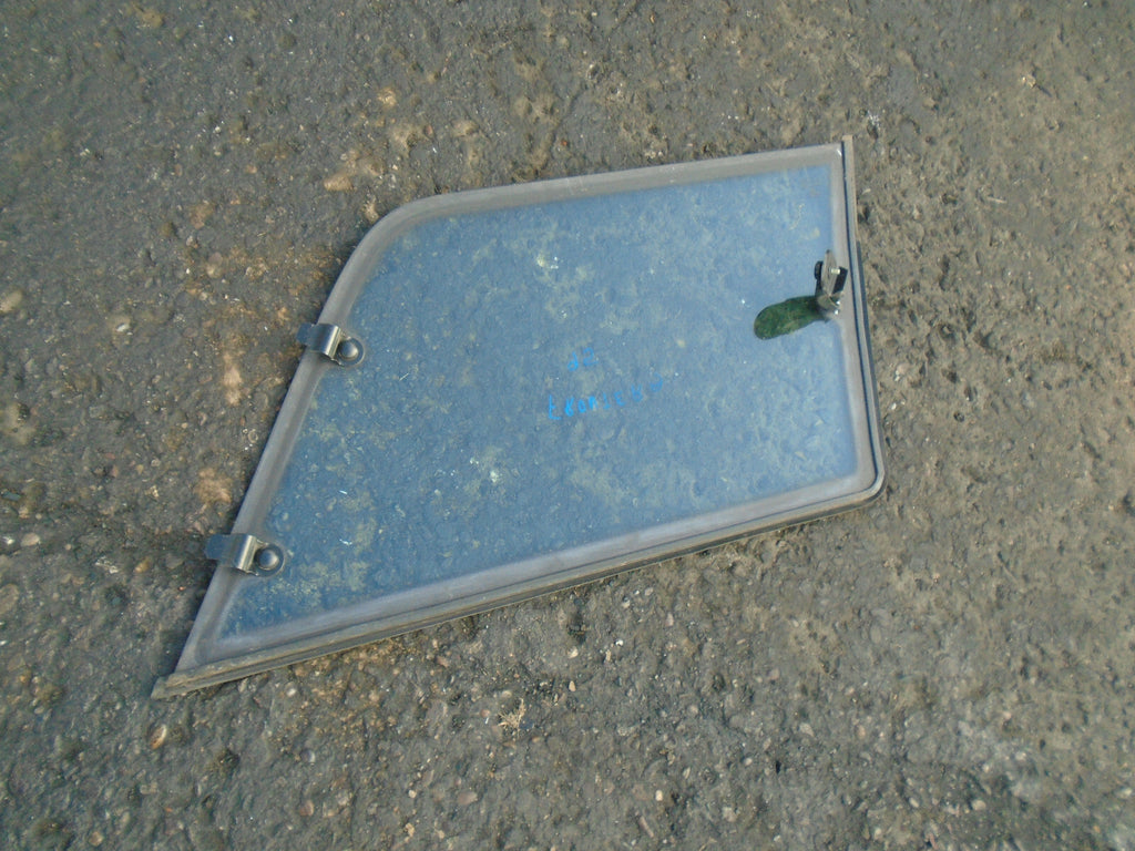 VAUXHALL FRONTERA MK1 1995 3 DOOR NSR PASSENGER REAR QUARTER WINDOW GLASS