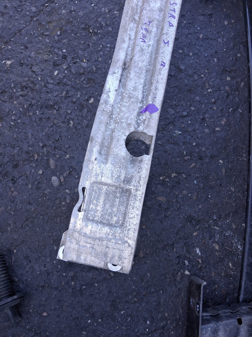2013 VAUXHALL ASTRA J ESTATE REAR BUMPER CRASH BAR REINFORCEMENT BAR