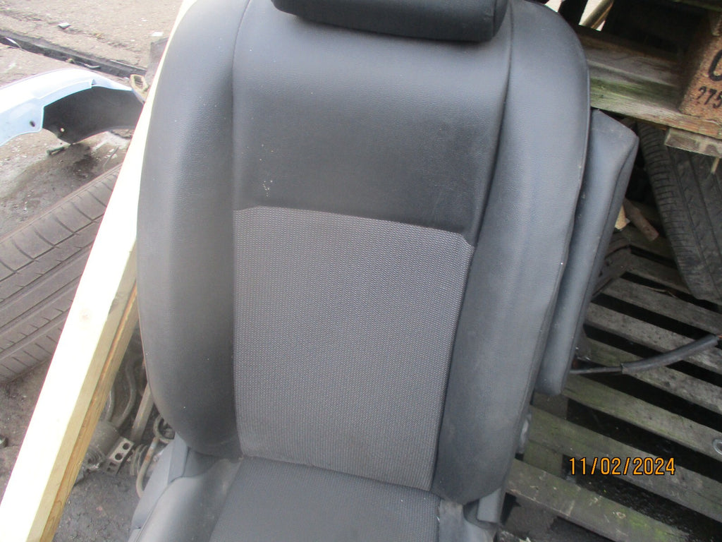 VAUXHALL VIVARO MK3 2021 OSF DRIVER SIDE FRONT COMPLETE SEAT HALF LEATHER