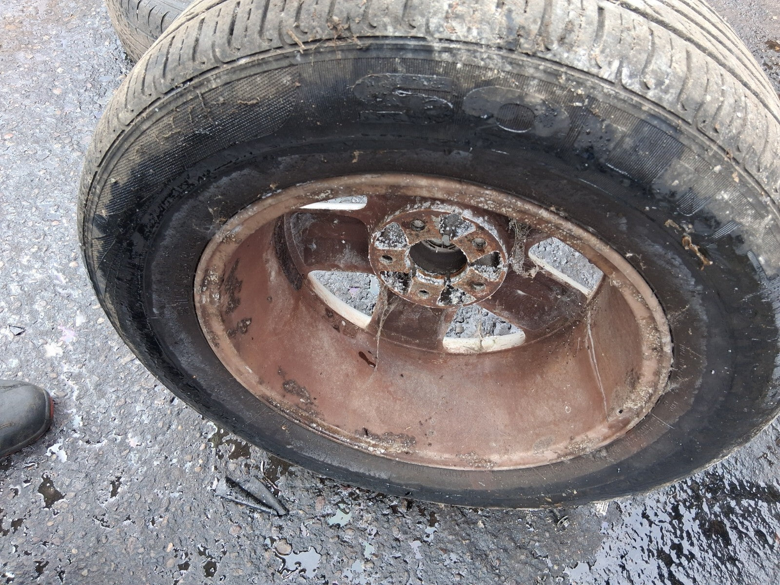 2007 NISSAN X TRAIL MK1 16 INCH ALLOY WHEEL WITH TYRE 215/65R16