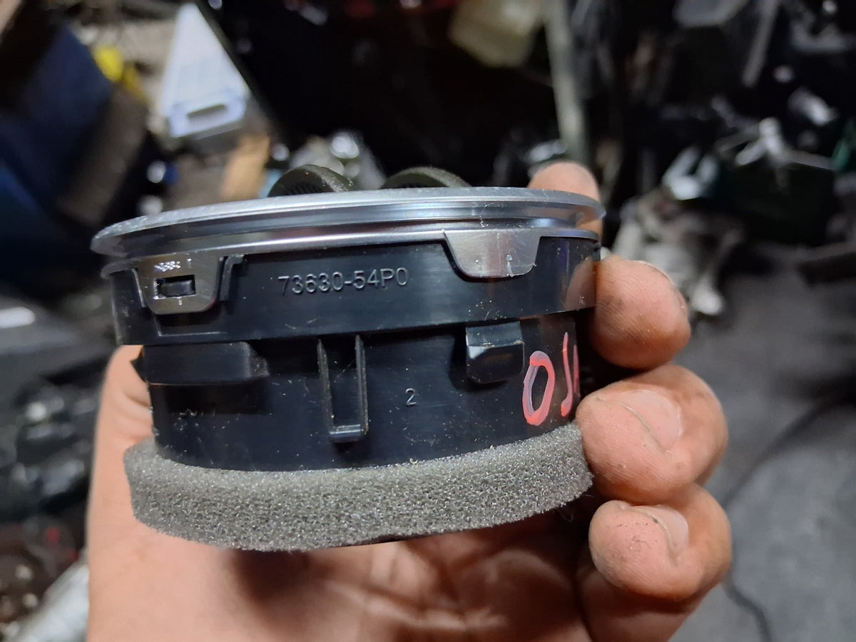 2022 SUZUKI VITARA MK4 FRONT DASHBOARD ALL 4 AIR VENTS 7363054P0