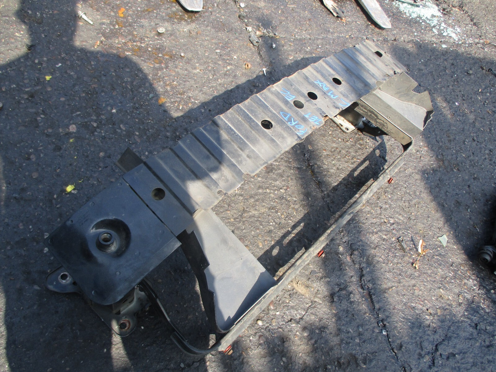 FORD FOCUS C MAX 2005 MK1 FRONT BUMPER REINFORCEMENT CRASH BAR