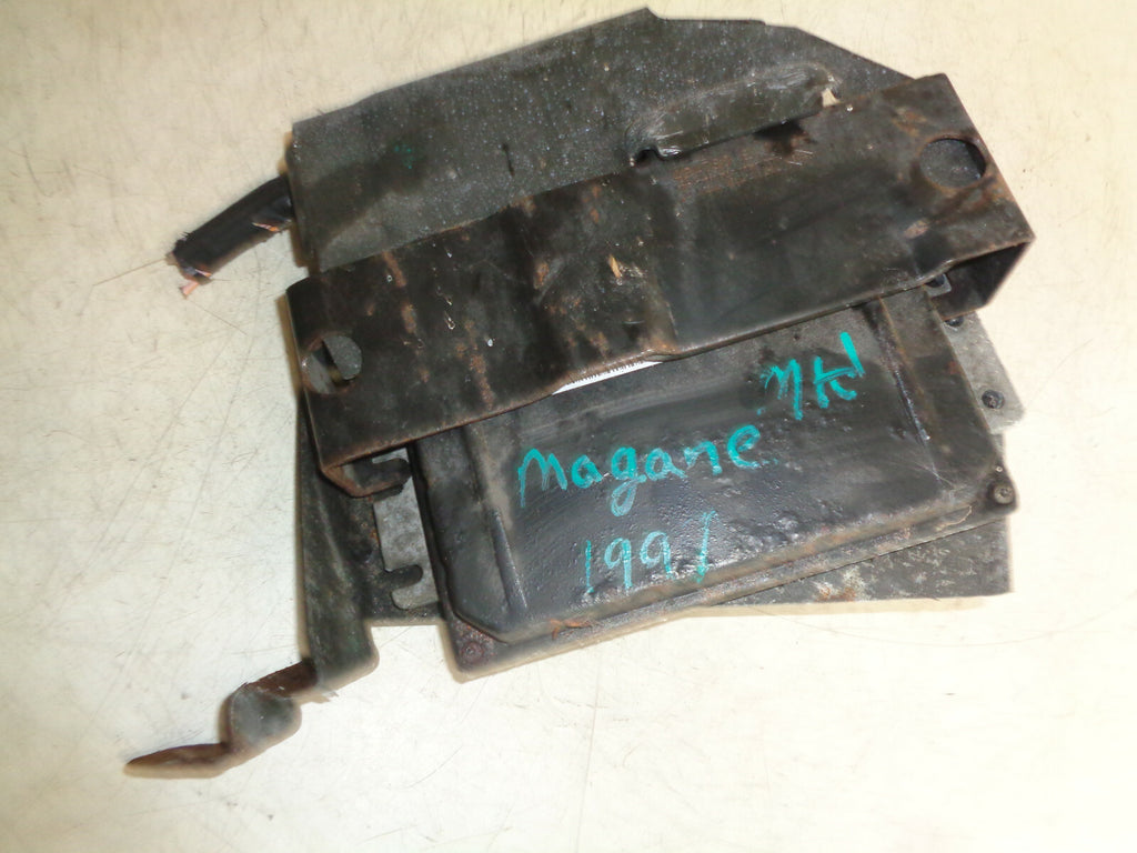 RENAULT MEGANE MK1 1999 1.6 PETROL ECU ENGINE CONTROL UNIT 7700115096