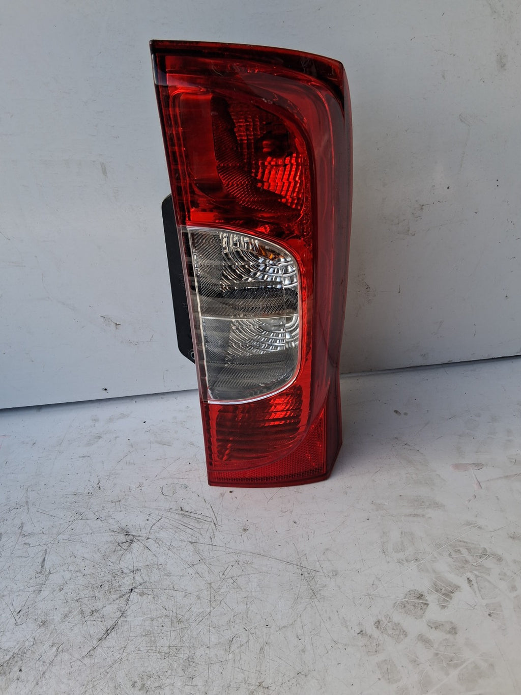 2015 FIAT FIORINO OSR DRIVER SIDE REAR BACK RIGHT TAIL LIGHT 13202F