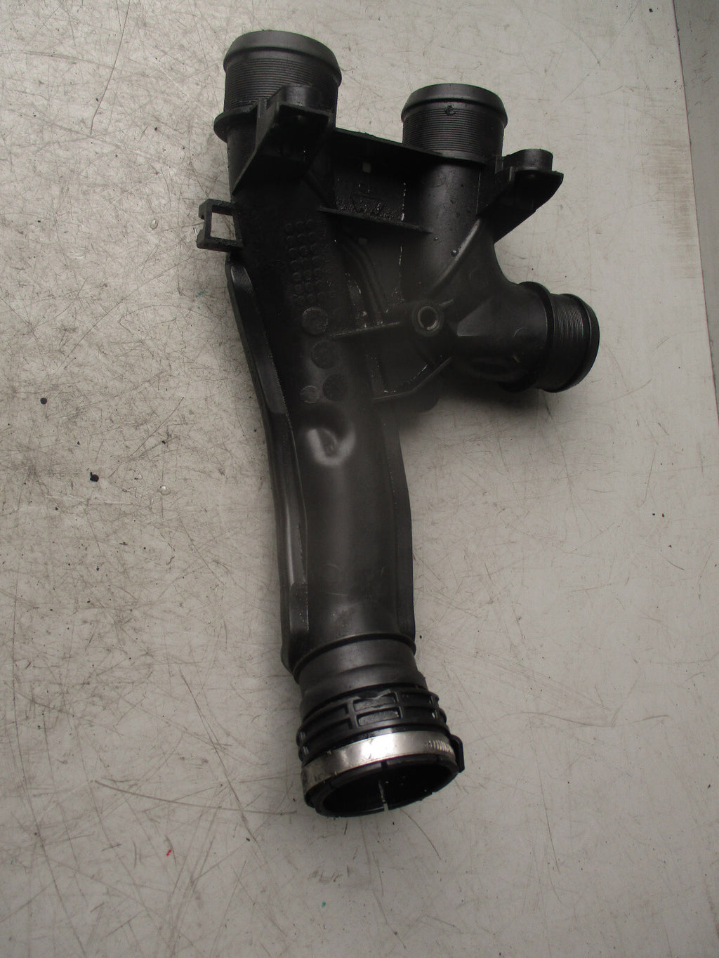 2017 CITROEN C4 MK2 1.6 DIESEL INTERCOOLER PIPE DUCT 9804177580