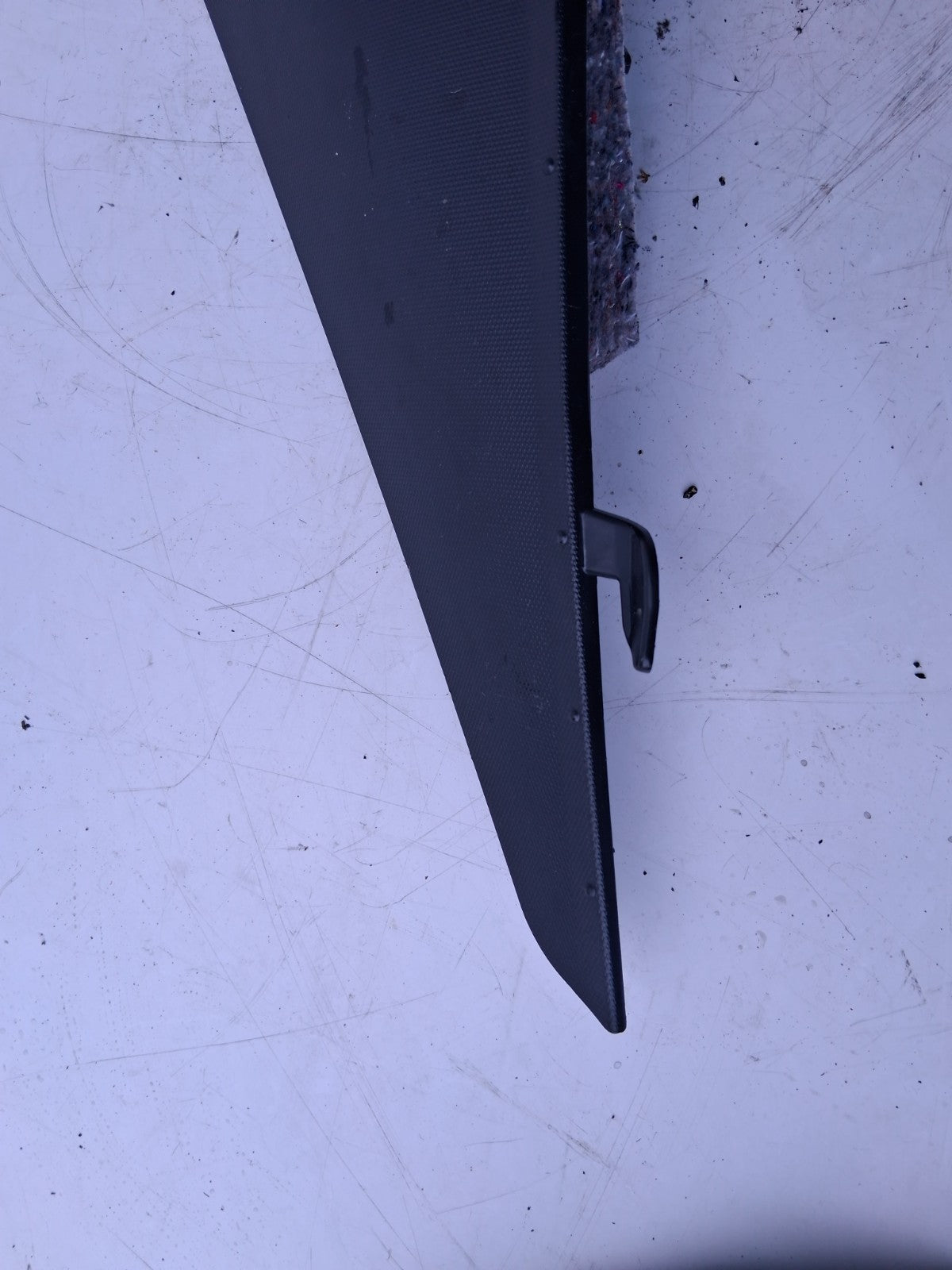 2024 BMW 2 SERIES F44 COUPE NSR REAR PASSENGER LEFT SIDE C PILLAR TRIM 8096757