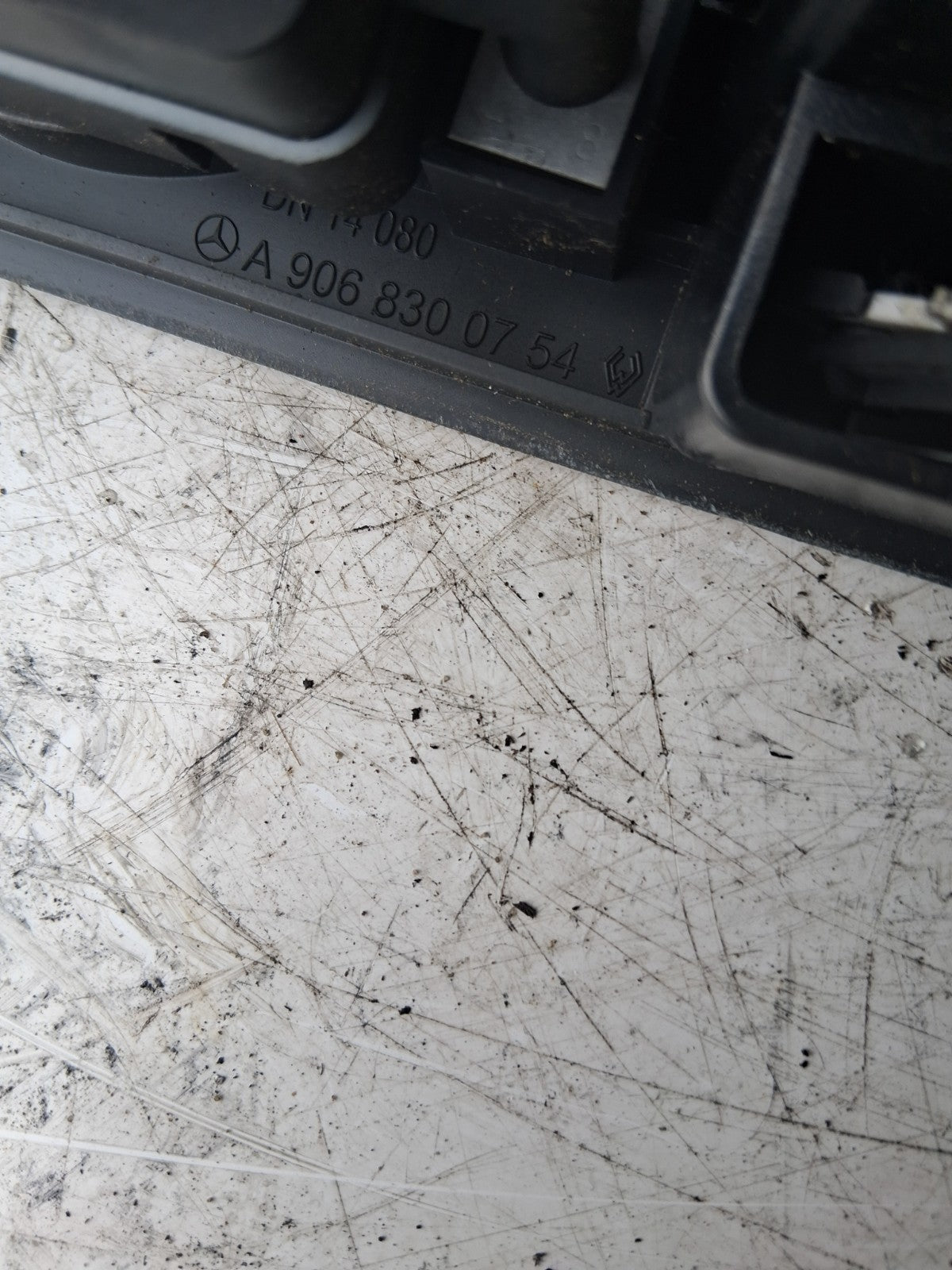 2020 MERCEDES BENZ SPRINTER OSF DRIVER SIDER SIDE VENT & SWITCHES A9068300754